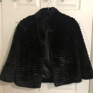 Black faux fur ribbed 3/4 sleeve jacket